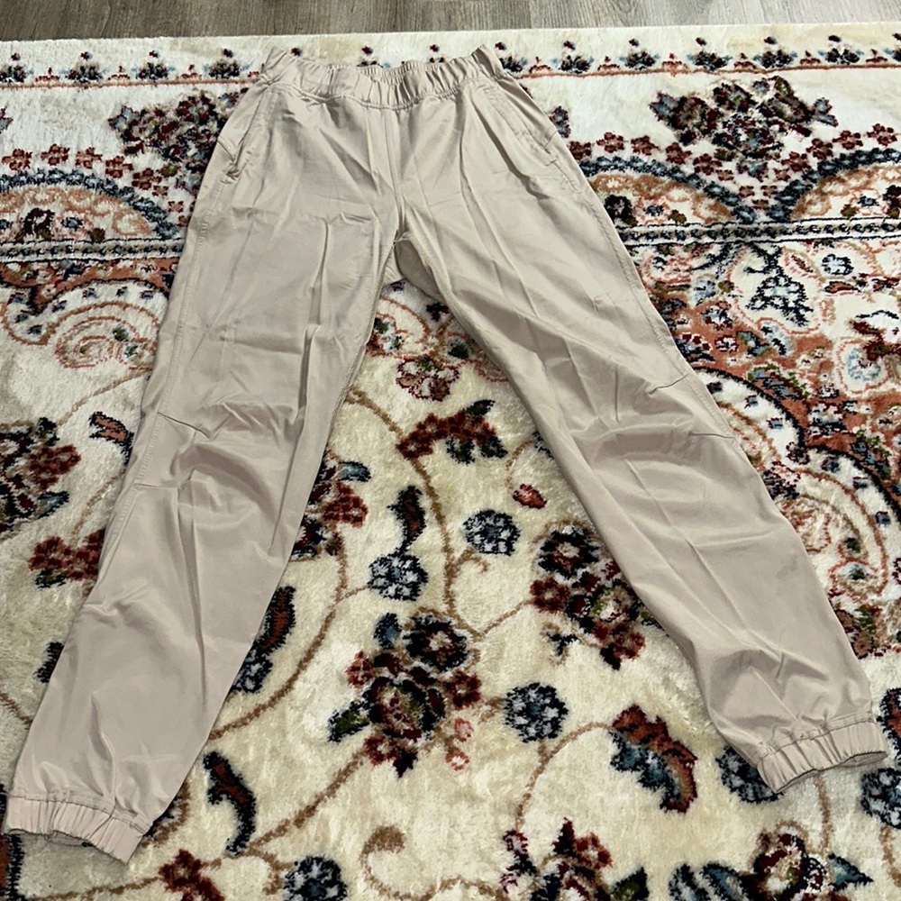 Lululemon joggers